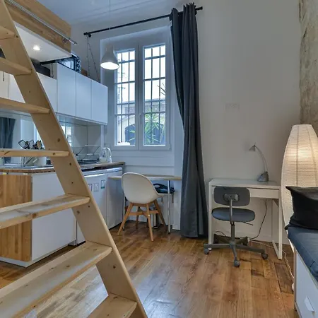 Modern Studio Proche De Montmartre Апартаменты Париж